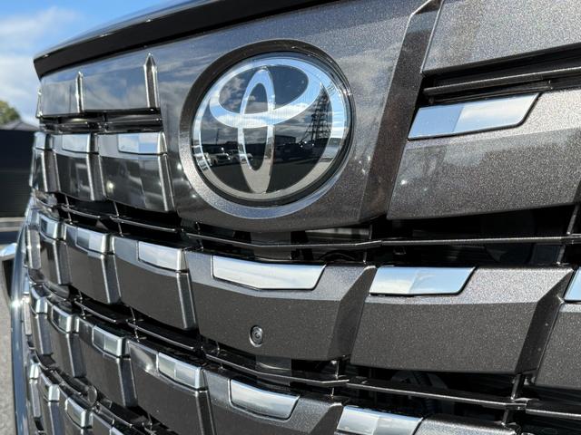 アルファードハイブリッド エグゼクティブラウンジ　１４型ＪＢＬサウンドナビ　モデリスタ　ムーンルーフ　後席モニター　ユニバーサルステップ　デジタルミラー　パノラミックビュー　純正１９ＡＷ　寒冷地　ＨＵＤ　ブラインドスポット　ＡＣ１００Ｖ　４ＷＤ（23枚目）