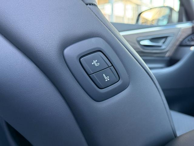 アルファードハイブリッド エグゼクティブラウンジ　１４型ＪＢＬサウンドナビ　モデリスタ　ムーンルーフ　後席モニター　ユニバーサルステップ　デジタルミラー　パノラミックビュー　純正１９ＡＷ　寒冷地　ＨＵＤ　ブラインドスポット　ＡＣ１００Ｖ　４ＷＤ（54枚目）