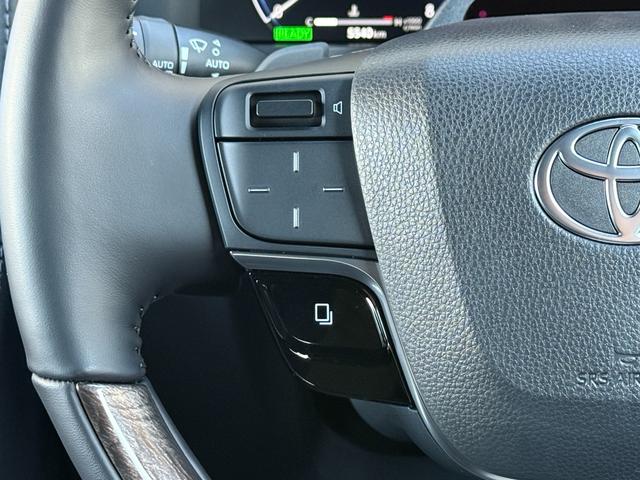 アルファードハイブリッド エグゼクティブラウンジ　１４型ＪＢＬサウンドナビ　モデリスタ　ムーンルーフ　後席モニター　ユニバーサルステップ　デジタルミラー　パノラミックビュー　純正１９ＡＷ　寒冷地　ＨＵＤ　ブラインドスポット　ＡＣ１００Ｖ　４ＷＤ（67枚目）