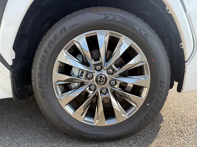 ランドクルーザー ＺＸ　サンルーフ　ＪＢＬサウンドナビ　リアエンターテイメント　モデリスタエアロ　　フェンダー　ルーフレール　パノラミックビュー　ブラインドスポット　シートヒーター＆シートクーラー　　ＥＴＣ２．０　ＨＵＤ（10枚目）