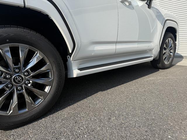 ランドクルーザー ＺＸ　サンルーフ　ＪＢＬサウンドナビ　リアエンターテイメント　モデリスタエアロ　　フェンダー　ルーフレール　パノラミックビュー　ブラインドスポット　シートヒーター＆シートクーラー　　ＥＴＣ２．０　ＨＵＤ（27枚目）