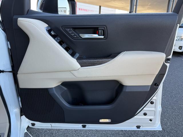 ランドクルーザー ＺＸ　サンルーフ　ＪＢＬサウンドナビ　リアエンターテイメント　モデリスタエアロ　　フェンダー　ルーフレール　パノラミックビュー　ブラインドスポット　シートヒーター＆シートクーラー　　ＥＴＣ２．０　ＨＵＤ（37枚目）