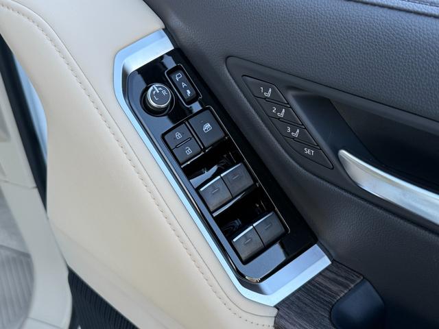 ランドクルーザー ＺＸ　サンルーフ　ＪＢＬサウンドナビ　リアエンターテイメント　モデリスタエアロ　　フェンダー　ルーフレール　パノラミックビュー　ブラインドスポット　シートヒーター＆シートクーラー　　ＥＴＣ２．０　ＨＵＤ（38枚目）