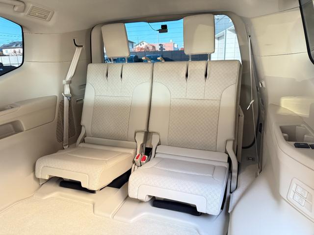 ランドクルーザー ＺＸ　サンルーフ　ＪＢＬサウンドナビ　リアエンターテイメント　モデリスタエアロ　　フェンダー　ルーフレール　パノラミックビュー　ブラインドスポット　シートヒーター＆シートクーラー　　ＥＴＣ２．０　ＨＵＤ（52枚目）