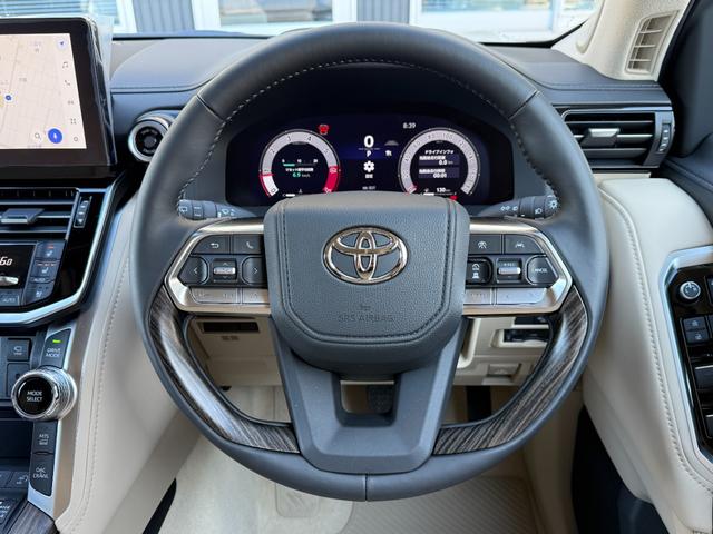 ランドクルーザー ＺＸ　サンルーフ　ＪＢＬサウンドナビ　リアエンターテイメント　モデリスタエアロ　　フェンダー　ルーフレール　パノラミックビュー　ブラインドスポット　シートヒーター＆シートクーラー　　ＥＴＣ２．０　ＨＵＤ（55枚目）