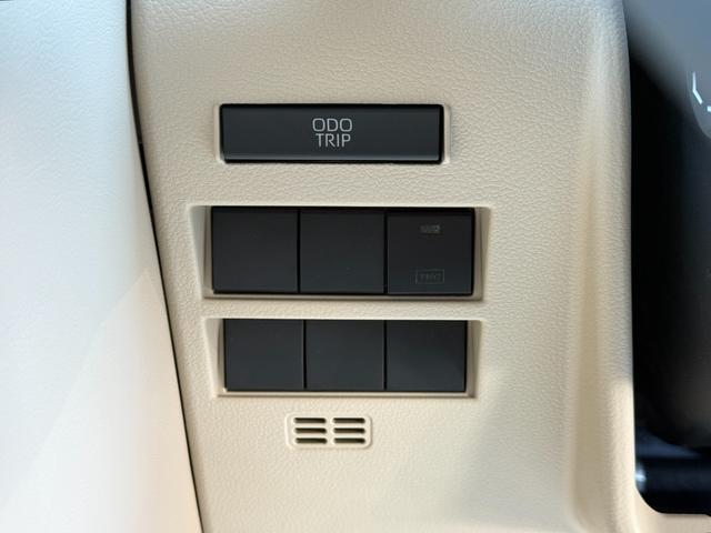 ランドクルーザー ＺＸ　サンルーフ　ＪＢＬサウンドナビ　リアエンターテイメント　モデリスタエアロ　　フェンダー　ルーフレール　パノラミックビュー　ブラインドスポット　シートヒーター＆シートクーラー　　ＥＴＣ２．０　ＨＵＤ（59枚目）