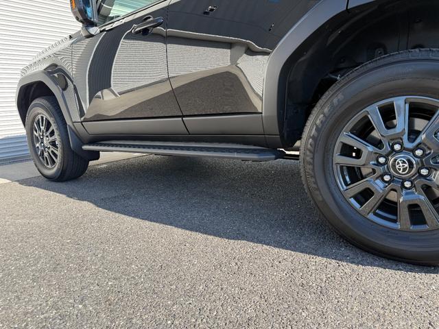 ランドクルーザー250 VX サンルーフ 12.3インチJBLサウンドナビ 丸目ヘッド ルーフレール トヨタチームメイト パノラミックビュー デジタルミラー ブラインドスポット 純正18AW シートヒーター&シートクーラー(28枚目)