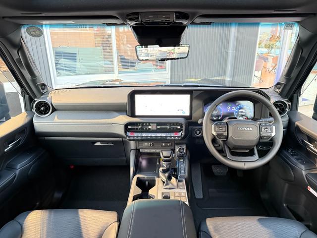 ランドクルーザー250 VX サンルーフ 12.3インチJBLサウンドナビ 丸目ヘッド ルーフレール トヨタチームメイト パノラミックビュー デジタルミラー ブラインドスポット 純正18AW シートヒーター&シートクーラー(50枚目)