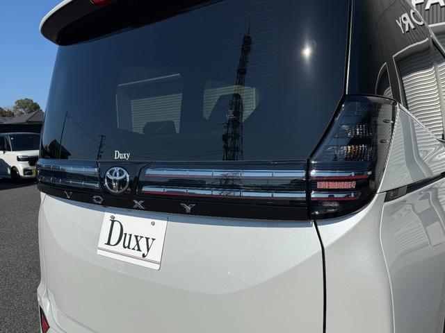 ヴォクシー ハイブリッドS-Z 10.5インチDA 13.2型後席モニター 快適利便PKG デジタルミラー アドバンスドライブ ヘッドアップディスプレイ トヨタチームメイト 3眼LEDヘッドライト ブラインドスポットモニター(30枚目)