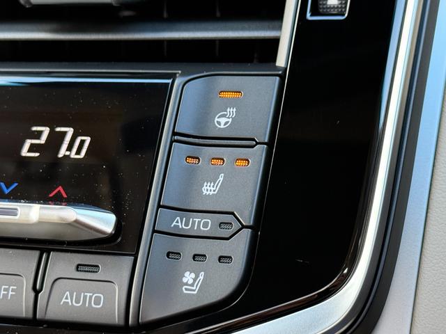 ランドクルーザー ZX 2025年改モデル 特別限定ローン 12.3型プレミアムサウンドナビ サンルーフ リアエンターテイメントシステム リヤ電動デフロック 寒冷地 モデリスタエアロキット USB充電タイプC フルセグTV(10枚目)