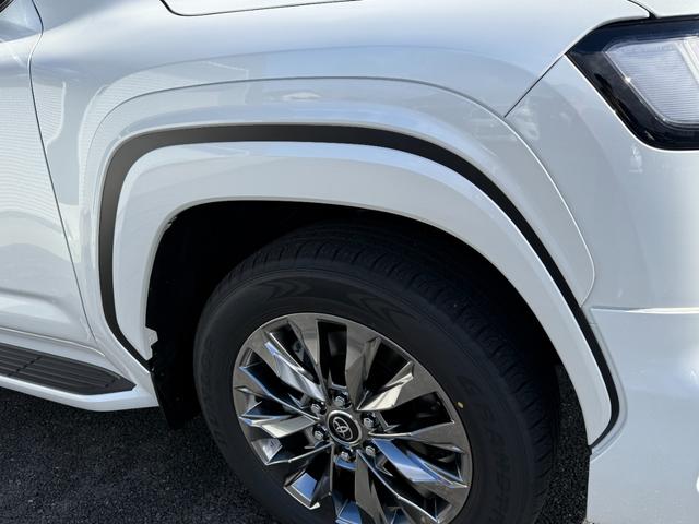 ランドクルーザー ZX 2025年改モデル 特別限定ローン 12.3型プレミアムサウンドナビ サンルーフ リアエンターテイメントシステム リヤ電動デフロック 寒冷地 モデリスタエアロキット USB充電タイプC フルセグTV(25枚目)