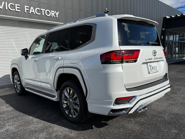 ランドクルーザー ZX 2025年改モデル 特別限定ローン 12.3型プレミアムサウンドナビ サンルーフ リアエンターテイメントシステム リヤ電動デフロック 寒冷地 モデリスタエアロキット USB充電タイプC フルセグTV(30枚目)