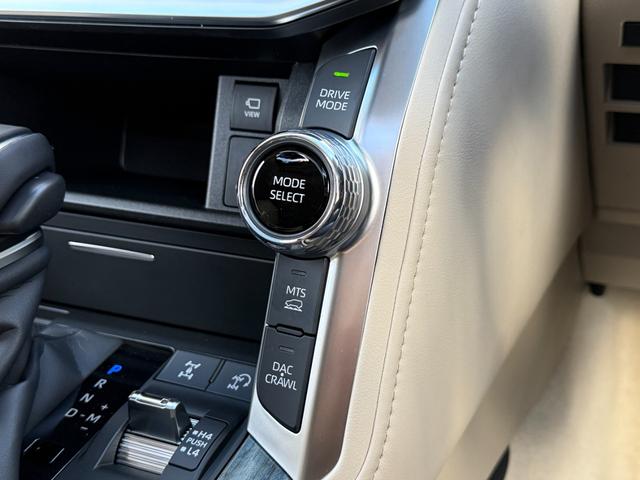 ランドクルーザー ZX 2025年改モデル 特別限定ローン 12.3型プレミアムサウンドナビ サンルーフ リアエンターテイメントシステム リヤ電動デフロック 寒冷地 モデリスタエアロキット USB充電タイプC フルセグTV(62枚目)