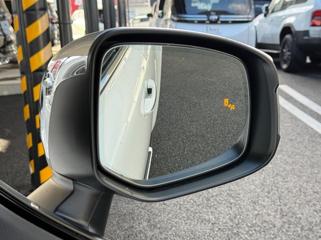 ランドクルーザー ZX 2025年改モデル 特別限定ローン 12.3型プレミアムサウンドナビ サンルーフ リアエンターテイメントシステム リヤ電動デフロック 寒冷地 モデリスタエアロキット USB充電タイプC フルセグTV(67枚目)