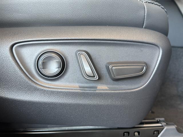 ランドクルーザー250 VX サンルーフ パノラミックビューモニター デジタルインナーミラー ブラインドスポットモニター 純正18インチアルミホイール 電動リアゲート おアワーバックドア ルーフレール トヨタチームメイト(47枚目)