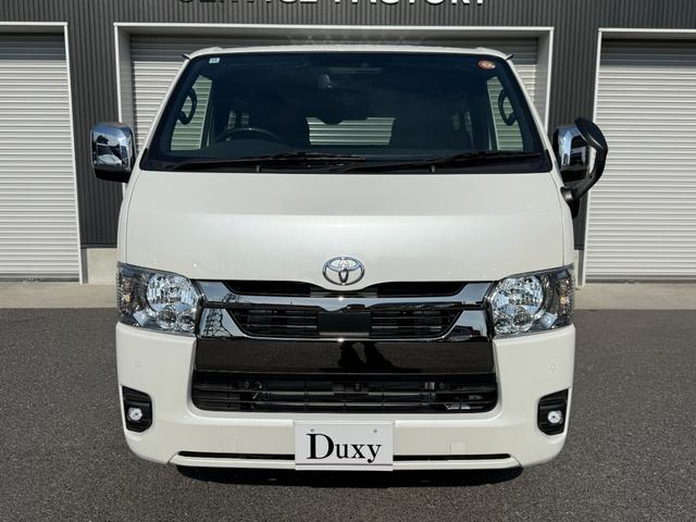 ハイエースバン スーパーGL ダークプライムII ALPINE11型フローティングナビ パノラミックビューモニター デジタルミラー 寒冷地仕様 プロジェクター式LEDヘッド AC100V フルセグTV Bluetooth 純正15インチアルミ(9枚目)