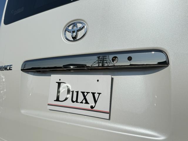 ハイエースバン スーパーGL ダークプライムII ALPINE11型フローティングナビ パノラミックビューモニター デジタルミラー 寒冷地仕様 プロジェクター式LEDヘッド AC100V フルセグTV Bluetooth 純正15インチアルミ(30枚目)