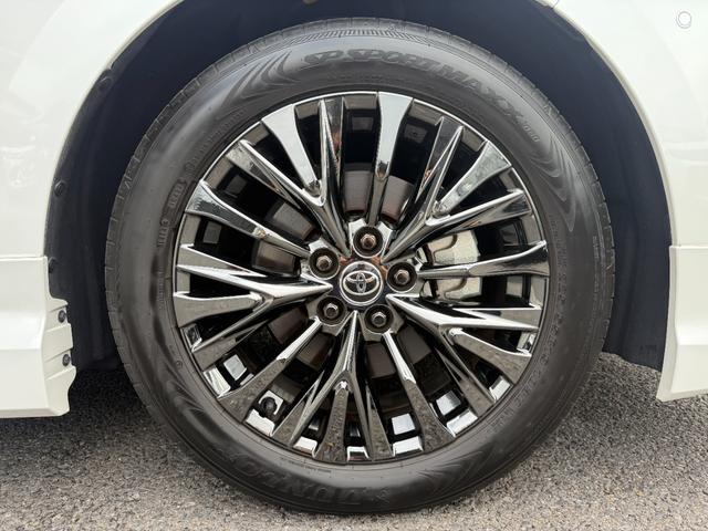 ヴェルファイアハイブリッド Z プレミア モデリスタエアロ シグネチャー 13.2インチフリップダウンモニター ユニバーサルステップ 独立ムーンルーフ パノラミックビュー デジタルミラー ブラインドスポットモニター ドラレコ前後 HUD(8枚目)