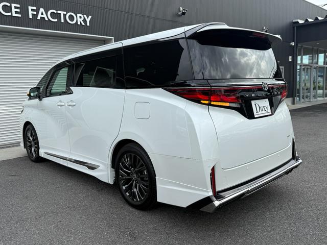 ヴェルファイアハイブリッド Z プレミア モデリスタエアロ シグネチャー 13.2インチフリップダウンモニター ユニバーサルステップ 独立ムーンルーフ パノラミックビュー デジタルミラー ブラインドスポットモニター ドラレコ前後 HUD(28枚目)