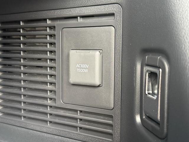 ヴェルファイアハイブリッド Z プレミア モデリスタエアロ シグネチャー 13.2インチフリップダウンモニター ユニバーサルステップ 独立ムーンルーフ パノラミックビュー デジタルミラー ブラインドスポットモニター ドラレコ前後 HUD(37枚目)