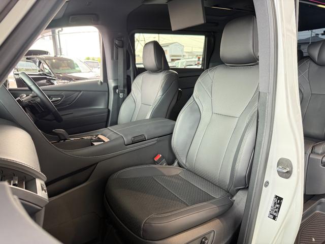 ヴェルファイアハイブリッド Z プレミア モデリスタエアロ シグネチャー 13.2インチフリップダウンモニター ユニバーサルステップ 独立ムーンルーフ パノラミックビュー デジタルミラー ブラインドスポットモニター ドラレコ前後 HUD(43枚目)