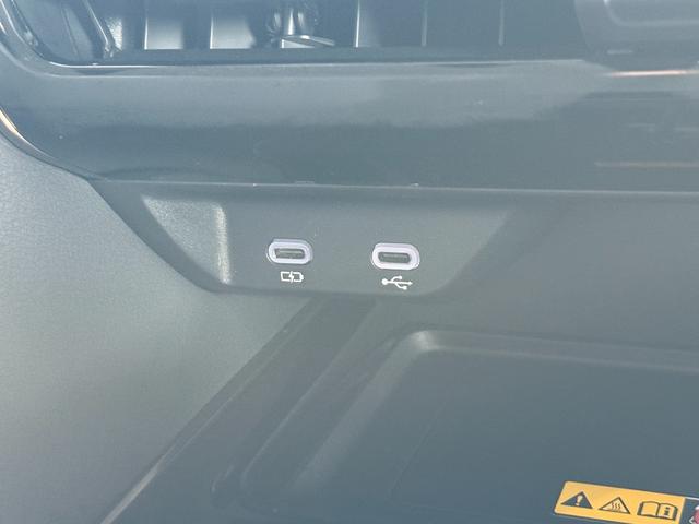 ヴェルファイアハイブリッド Z プレミア モデリスタエアロ シグネチャー 13.2インチフリップダウンモニター ユニバーサルステップ 独立ムーンルーフ パノラミックビュー デジタルミラー ブラインドスポットモニター ドラレコ前後 HUD(65枚目)