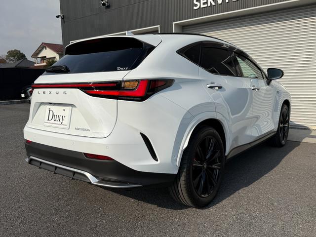 NX NX350h Fスポーツ パノラマルーフ マークレビンソン デジタルミラー オレンジキャリパー パノラミックビュー ブラインドスポット ルーフレール 純正20AW シートヒーター シートクーラー 後席電動シート AC100V(29枚目)