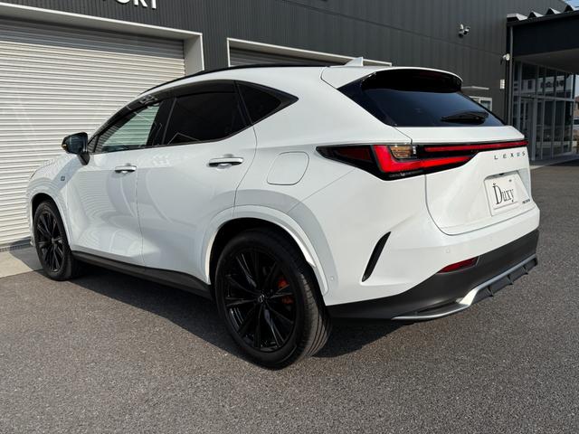 NX NX350h Fスポーツ パノラマルーフ マークレビンソン デジタルミラー オレンジキャリパー パノラミックビュー ブラインドスポット ルーフレール 純正20AW シートヒーター シートクーラー 後席電動シート AC100V(31枚目)