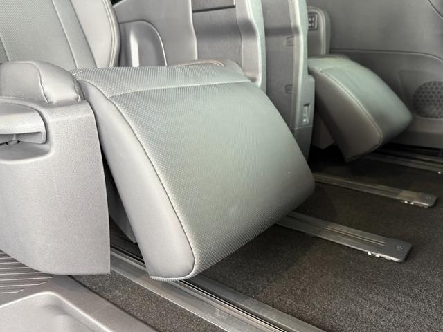 アルファードハイブリッド Z サンルーフ チームメイト 13.2型後席モニター ステップ HUD デジタルミラー 14型ディスプレイオーディオ パノラミックビュー ブラインドスポット ETC2.0 シートクーラー シートヒーター(55枚目)