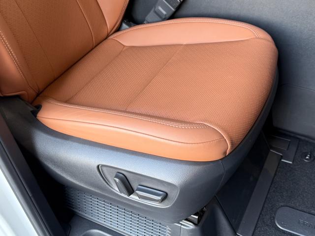 ヴェルファイアハイブリッド Z プレミア GRエアロユニバーサルステップ 独立ツインムーンルーフ 13.2フリップダウンモニター パノラミックビュー デジタルミラー ブラインドスポットモニター ドラレコ前後 HUD(41枚目)