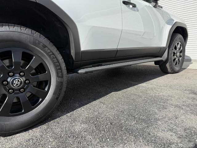 ランドクルーザー250 ZXファーストエディション 特別仕様車 丸目ヘッドランプ 12.3型JBLプレミアムサウンドナビゲーション トヨタチームメイト デジタルミラー 前後ドラレコ内蔵 モデリスタパッケージ ルーフレール HDMI入力端子 ブラウン内装(30枚目)