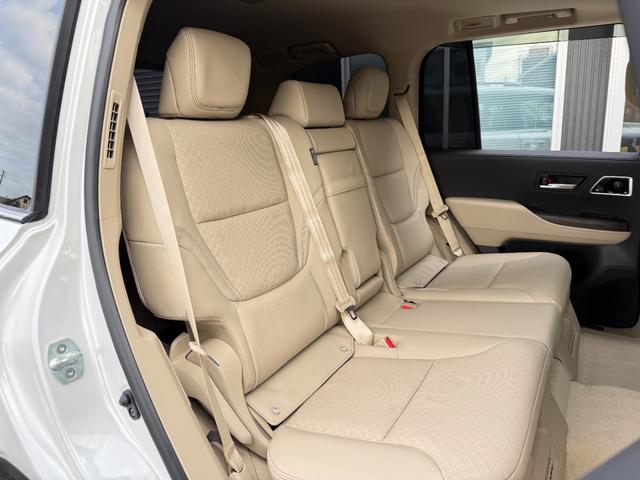 ランドクルーザー ＺＸ　２０２５年改モデル　１２．３型プレミアムサウンドナビ　リヤエンターテイメントシステム　ヒッチメンバー　クールＢＯＸ　タイヤ空気圧センサー　寒冷地仕様　ＴＶ　ＨＤＭＩ　　ＥＴＣ２．０　内装ベージュ（50枚目）