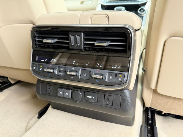 ランドクルーザー ＺＸ　２０２５年改モデル　１２．３型プレミアムサウンドナビ　リヤエンターテイメントシステム　ヒッチメンバー　クールＢＯＸ　タイヤ空気圧センサー　寒冷地仕様　ＴＶ　ＨＤＭＩ　　ＥＴＣ２．０　内装ベージュ（53枚目）