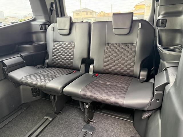 ヴォクシー ハイブリッドＳ－Ｚ　モデリスタエアロ　１３．２型有機ＥＬ後席ディスプレイ　快適利便パッケージＨｉ　トヨタチームメイトアドバンストパーク　ＣＤ／ＤＶＤデッキ　パノラミックビューモニター　１０．５インチコネクティッドナビ（51枚目）