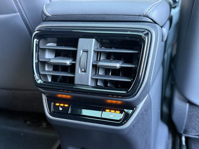 ＮＸ ＮＸ３５０ｈ　Ｆスポーツ　パノラマルーフ　マークレビンソン　デジタルミラー　オレンジキャリパー　パノラミックビュー　ブラインドスポット　ルーフレール　純正２０ＡＷ　　シートヒーター　シートクーラー　後席電動シート　ＡＣ１００Ｖ（48枚目）