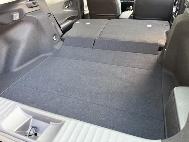 プリウス Ｚ　特別限定ローン　２０２５年改モデル　　１２．３型コネクテッドナビ　デジタルインナーミラー　パノラミックビューモニター　ドラレコ　　トヨタチームメイトアドバンストパーク　ＩＴＳコネクト　　ＥＴＣ２．０（32枚目）