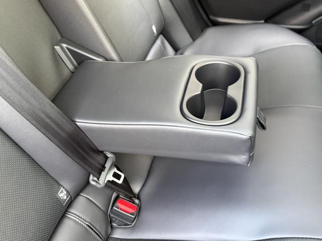 プリウス Ｚ　特別限定ローン　２０２５年改モデル　　１２．３型コネクテッドナビ　デジタルインナーミラー　パノラミックビューモニター　ドラレコ　　トヨタチームメイトアドバンストパーク　ＩＴＳコネクト　　ＥＴＣ２．０（47枚目）