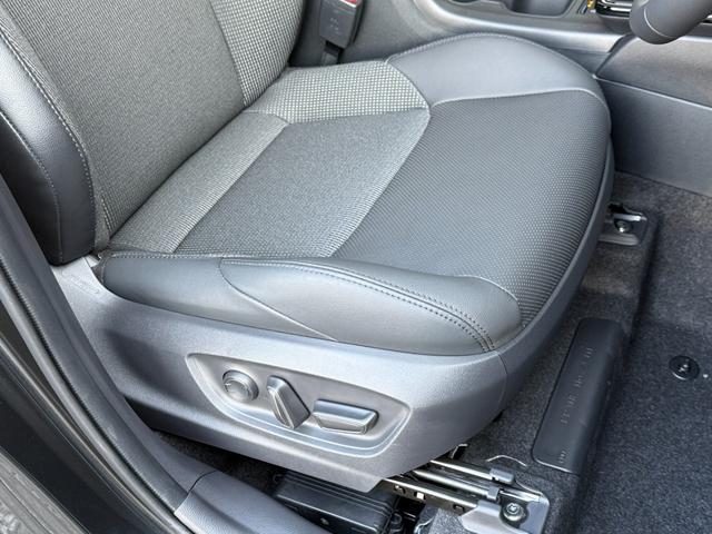 カローラクロス ハイブリッド　Ｚ　改モデル　１０．５型コネクトナビ　全周囲カメラ　トヨタチームメイト　ドラレコ内蔵　モデリスタエアロ　アダクティブハイビームシステム　シートヒーター　ベンチレーション　純正１８インチアルミ（39枚目）