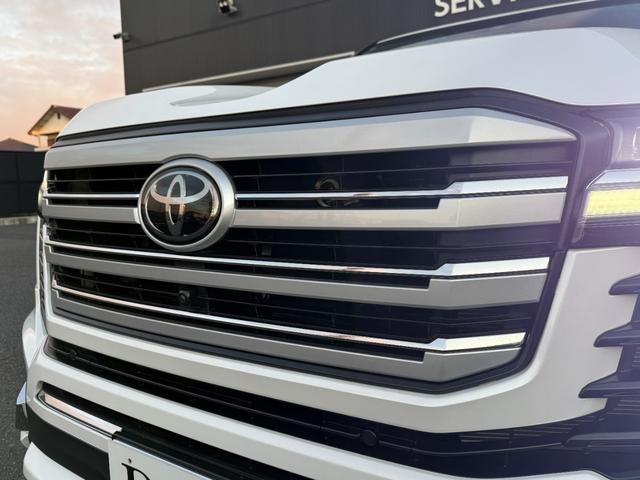 ランドクルーザー ＺＸ　１２．３型プレミアムサウンドナビ　リアエンターテイメントシステム　リヤ電動デフロック　クールＢＯＸ　空気圧センサー　　寒冷地仕様　ヒッチメンバー　モデリスタエアロ　ＨＤＭＩ　ＣＤ／ＤＶＤ　ＥＴＣ（22枚目）