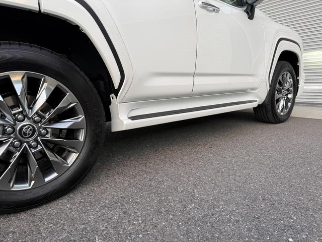 ランドクルーザー ＺＸ　１２．３型プレミアムサウンドナビ　リアエンターテイメントシステム　リヤ電動デフロック　クールＢＯＸ　空気圧センサー　　寒冷地仕様　ヒッチメンバー　モデリスタエアロ　ＨＤＭＩ　ＣＤ／ＤＶＤ　ＥＴＣ（32枚目）