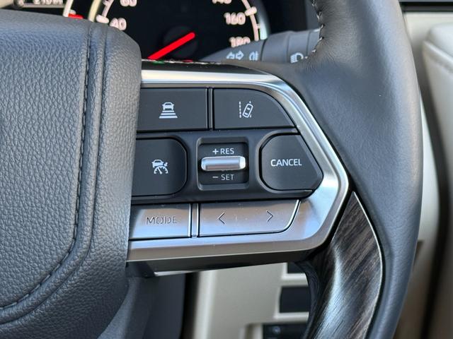 ランドクルーザー ＺＸ　１２．３型プレミアムサウンドナビ　リアエンターテイメントシステム　リヤ電動デフロック　クールＢＯＸ　空気圧センサー　　寒冷地仕様　ヒッチメンバー　モデリスタエアロ　ＨＤＭＩ　ＣＤ／ＤＶＤ　ＥＴＣ（59枚目）