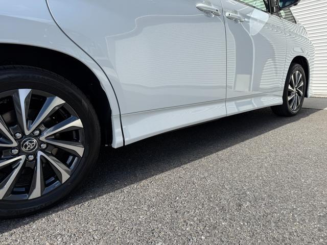 ヴォクシー ハイブリッドＳ－Ｚ　１０．５インチＤＡ　デジタルミラー　１３．２型後席モニター　快適利便ＰＫＧ　チームメイト　パノラミックビュー　ブラインドスポット　ＣＤＤＶＤデッキ　ドラレコ前後　パワーバックドア　　シートヒーター（29枚目）