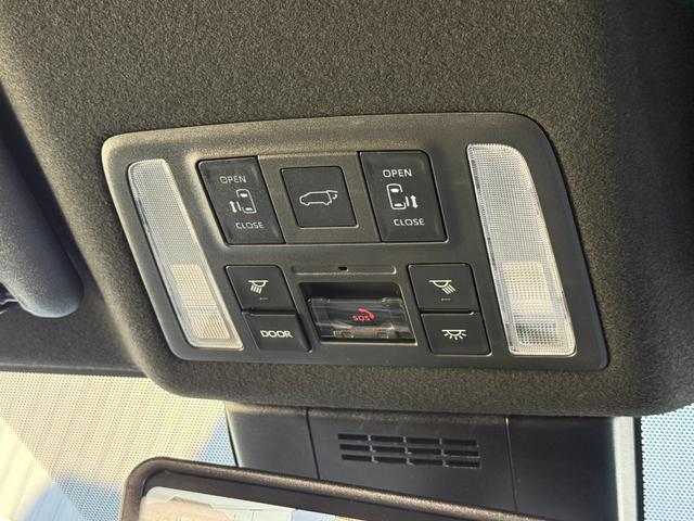 ヴォクシー ハイブリッドＳ－Ｚ　１０．５インチＤＡ　デジタルミラー　１３．２型後席モニター　快適利便ＰＫＧ　チームメイト　パノラミックビュー　ブラインドスポット　ＣＤＤＶＤデッキ　ドラレコ前後　パワーバックドア　　シートヒーター（62枚目）