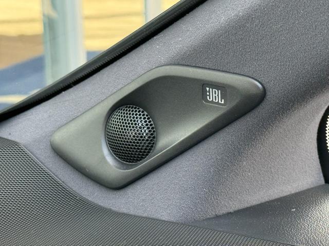 アルファードハイブリッド エグゼクティブラウンジ　１４型ＪＢＬサウンドナビ　４ＷＤ　モデリスタ　ムーンルーフ　後席モニター　デジタルミラー　パノラミックビュー　ドライブレコーダー　チームメイト　純正１９ＡＷ　ＨＵＤ　ブラインドスポット　ＥＴＣ２．０（10枚目）