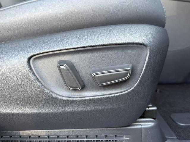 アルファードハイブリッド エグゼクティブラウンジ　１４型ＪＢＬサウンドナビ　４ＷＤ　モデリスタ　ムーンルーフ　後席モニター　デジタルミラー　パノラミックビュー　ドライブレコーダー　チームメイト　純正１９ＡＷ　ＨＵＤ　ブラインドスポット　ＥＴＣ２．０（47枚目）