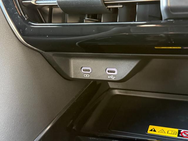 アルファードハイブリッド エグゼクティブラウンジ　１４型ＪＢＬサウンドナビ　４ＷＤ　モデリスタ　ムーンルーフ　後席モニター　デジタルミラー　パノラミックビュー　ドライブレコーダー　チームメイト　純正１９ＡＷ　ＨＵＤ　ブラインドスポット　ＥＴＣ２．０（72枚目）