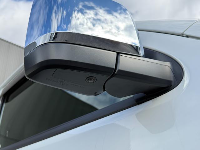 ハイエースバン スーパーＧＬ　ダークプライム　ＡＬＰＩＮＥ１１型フローティングナビ　デジタルミラー　パノラミックビュー　両側パワースライドドア　ＥＴＣ　ドラレコ前後　ステアリングスイッチ　プッシュスタート　ＡＣ１００Ｖ　ＴＶ　純正１５インチタイヤ（22枚目）