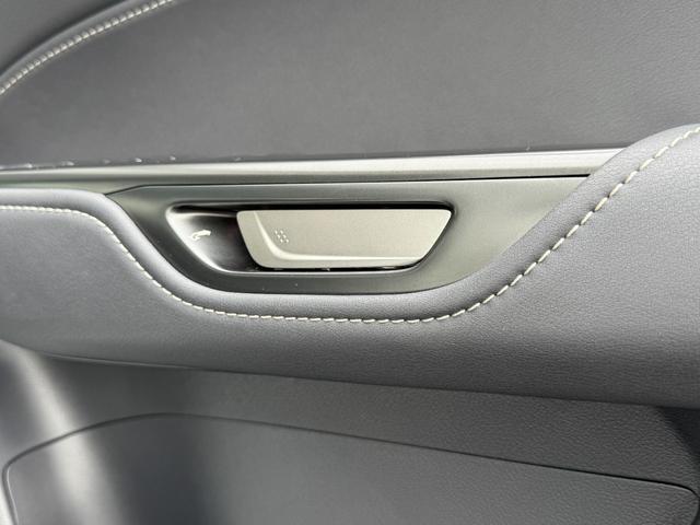 �k�C���`����܂ŏ��ނɂēo�^�E���`�ύX���\�ł������É��ό��A���s�����˂āA���X�ň������[�Ԃ��劽�}�ł���