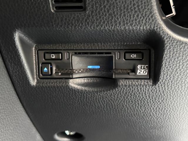 ヴォクシー ハイブリッドＳ－Ｚ　１３．２型有機ＥＬ後席ディスプレイ　快適利便パッケージＨｉ　トヨタチームメイトアドバンストパーク　デジタルインナーミラー　ＣＤ／ＤＶＤデッキ　寒冷地仕様　パノラミックビューモニタ　１０．５インチナビ（54枚目）