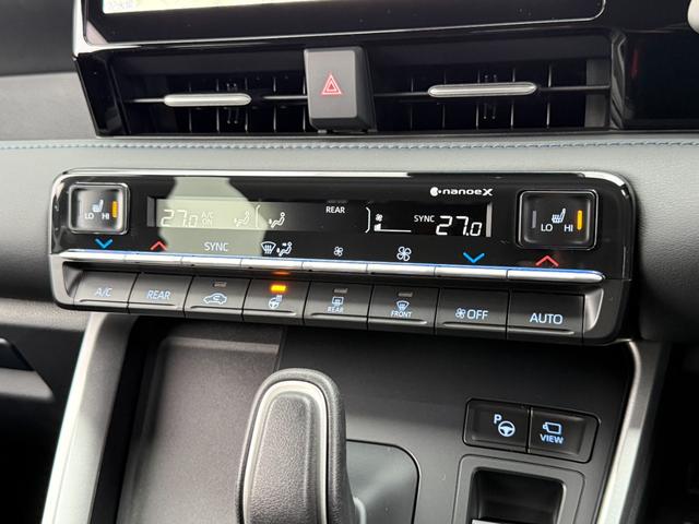 ヴォクシー ハイブリッドＳ－Ｚ　１３．２型有機ＥＬ後席ディスプレイ　快適利便パッケージＨｉ　トヨタチームメイトアドバンストパーク　デジタルインナーミラー　ＣＤ／ＤＶＤデッキ　寒冷地仕様　パノラミックビューモニタ　１０．５インチナビ（59枚目）